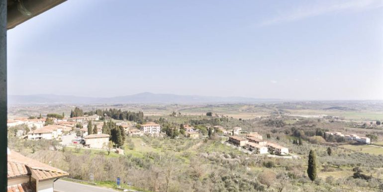 esclusivo appartamento centro storico lucignano toscana concetta relli real estate 18