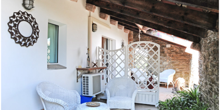 villa Solenzana camera concetta relli luxury real estate 3